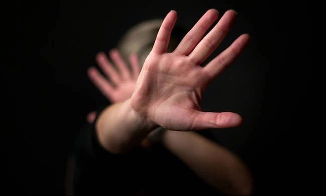 Αυτή είναι η γυναίκα που βίασαν και εγκατέλειψαν στο Ζεφύρι (εικόνες, βίντεο)